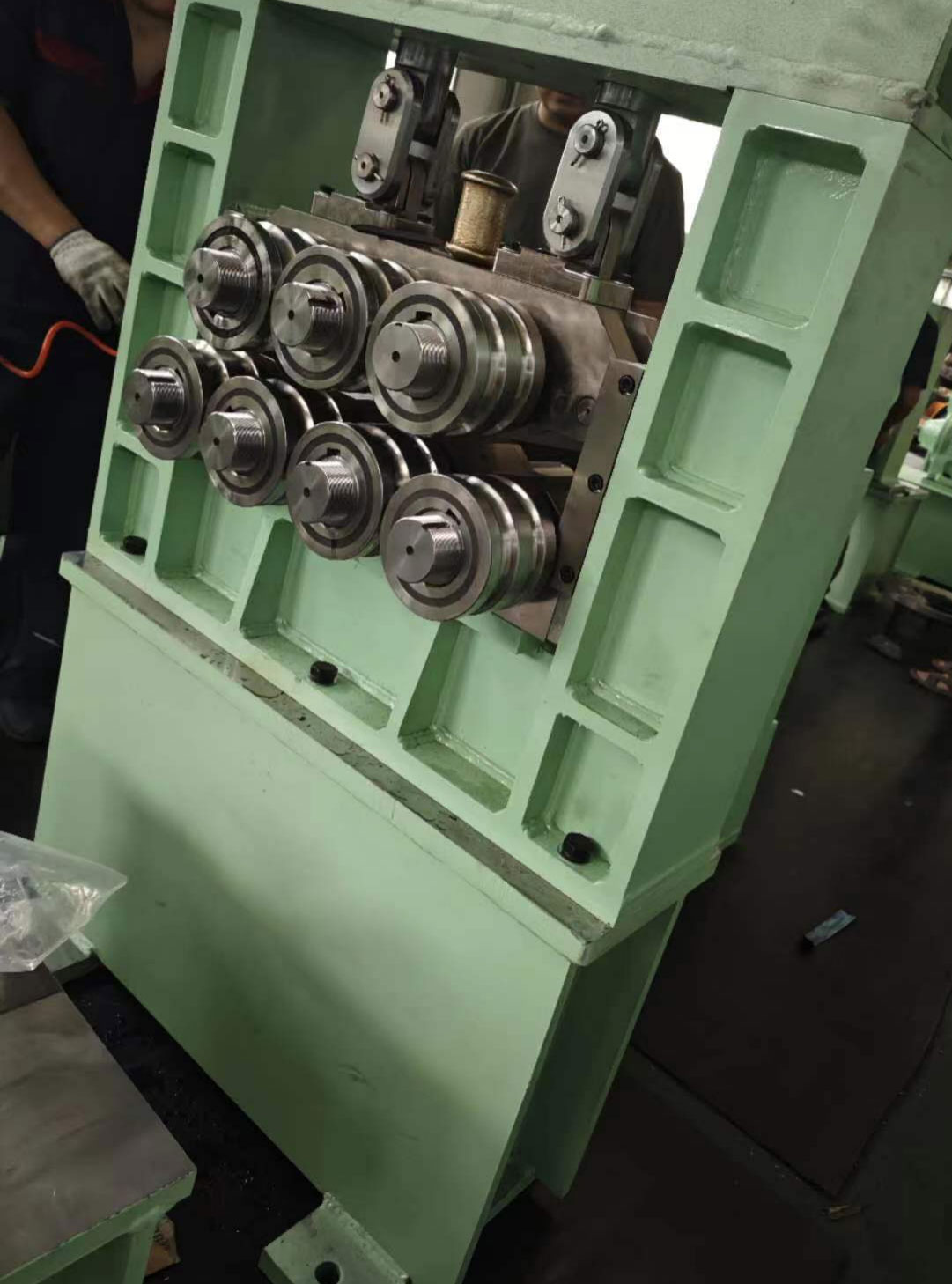 設(shè)備生產(chǎn)中